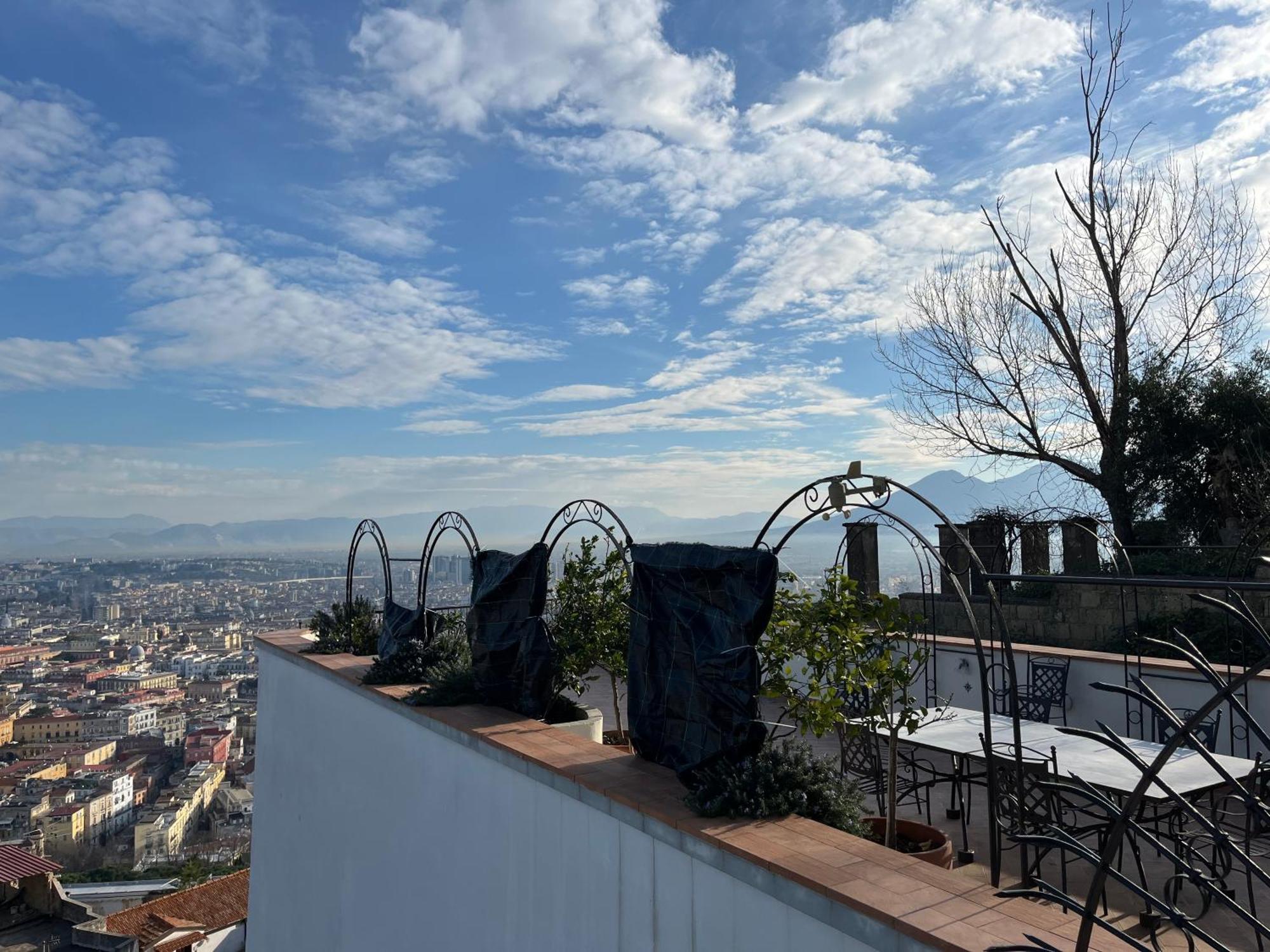 Le Petit Palais - Naples Bed & Breakfast ภายนอก รูปภาพ